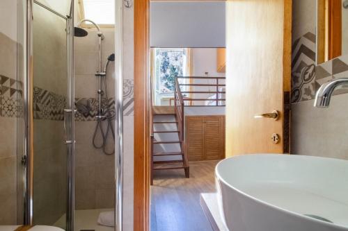 A bathroom at Vicoletto by PortofinoHomes