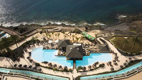 Piscina en o cerca de Secrets Lanzarote Resort & Spa - Adults Only (+18)