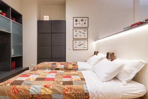 LA CASA COLORATA - Flats in Milan - Bocconi