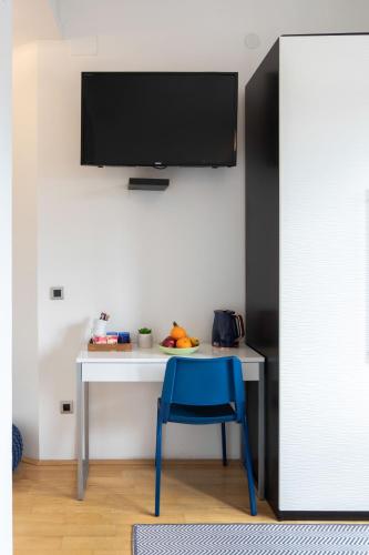 Cibona Station Triplex