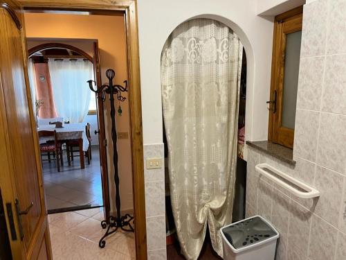 Koupelna v ubytování Villetta Annunziata, indipendente e panoramica nell' Isola di Lipari