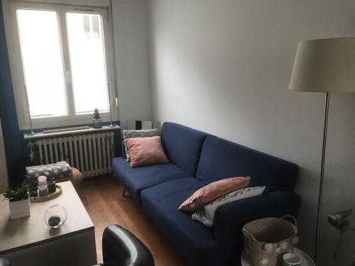 Petite Mancelle chaleureuse et lumineuse