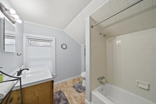 Little Red House, Apt 3 – Photos 4