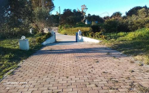 Zdjęcie z galerii obiektu Villa Raphael w Lixoúrion