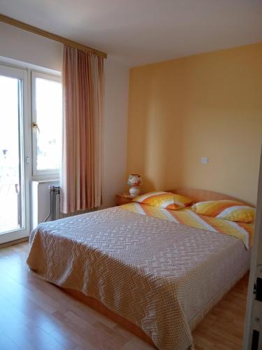 Apartments with parking space Rabac, Labin - 7438