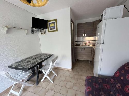 Appartement 2 pièces accès direct plage, animaux acceptés, parking - FR-1-387-193