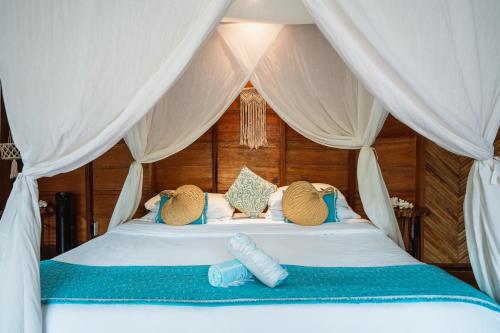 Katil atau katil-katil dalam bilik di Soultribe Beach Retreat