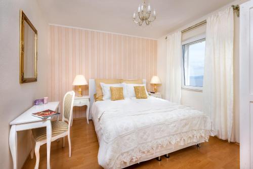 Apartments Santo