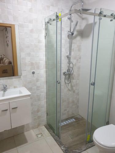 Ένα μπάνιο στο Apartment Anis Nador Al Jadid