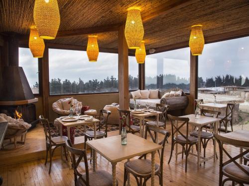 Restorāns vai citas vietas, kur ieturēt maltīti, naktsmītnē Cuarzo Lodge