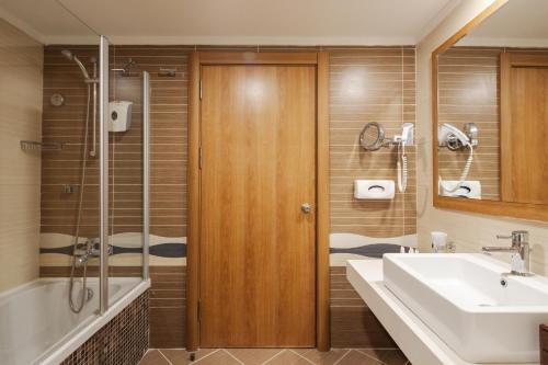 Ванная комната в Sueno Hotels Golf Belek