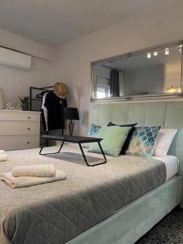 Chic apt near Acropolis - Avdi square