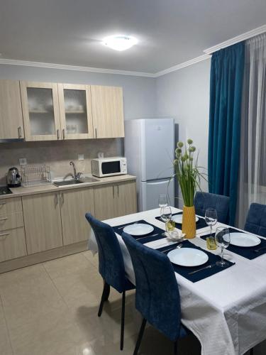 Η κουζίνα ή μικρή κουζίνα στο Hacienda Beach complex- Nicoleta apartment