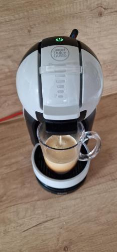 Facilități de preparat ceai și cafea la Chata Family s vírivkou v Slovenskom raji