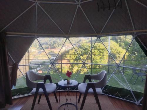 Balkón nebo terasa v ubytování Glamz Hills