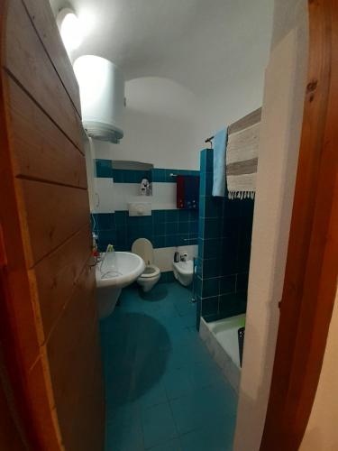 Phòng tắm tại Sa domo Pitticca Bosa