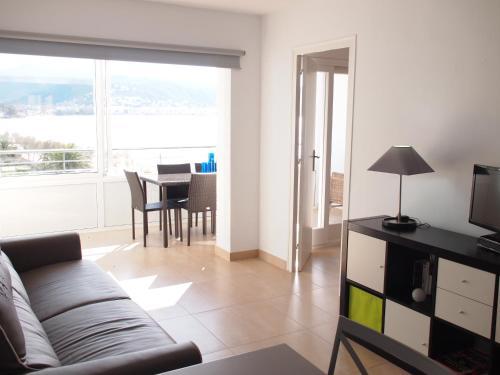 LA BAIE 30