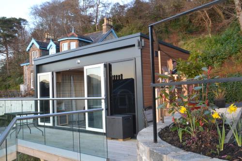 Gallery image of Benvoulin Bothy - luxury pod with stunning views in Oban