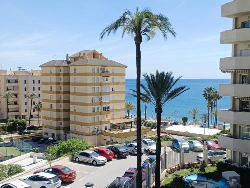 "VIVE BENAL BEACH" estudio gran terraza y parque acuático 1319
