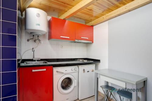 Tiny little home in the city centre