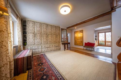 Charming Alpine Country House near Zell am See