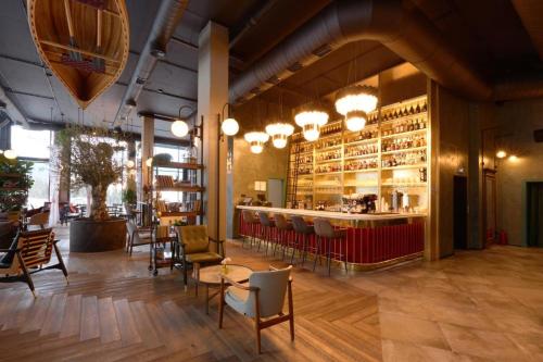 Ο χώρος του lounge ή του μπαρ στο Mountain Residence 4*