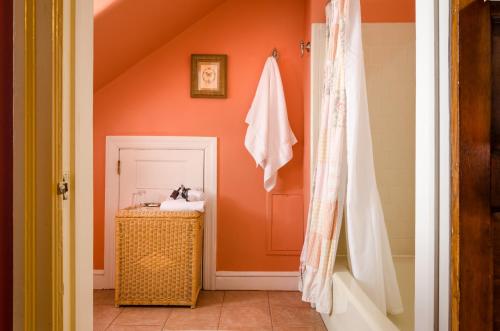 Φωτογραφία από το άλμπουμ του Carisbrooke Inn Bed & Breakfast σε Ventnor City