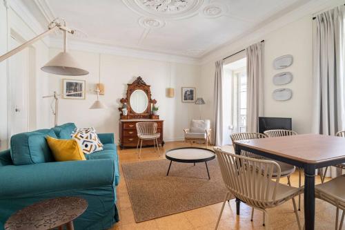 Combro by Patio 25
