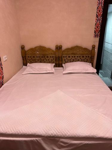 Ένα ή περισσότερα κρεβάτια σε δωμάτιο στο ''NAVO'' Boutique