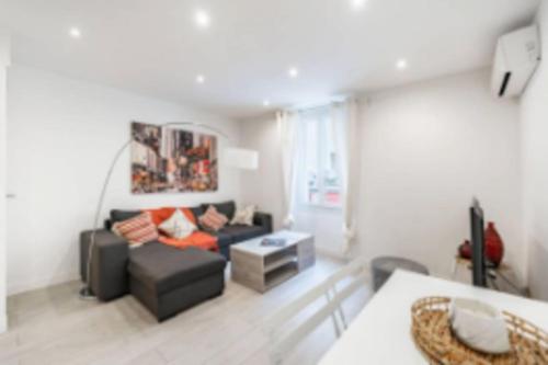 Zdjęcie z galerii obiektu Beautiful apartment - Croisette Gray Albion - 1BR2p w Cannes