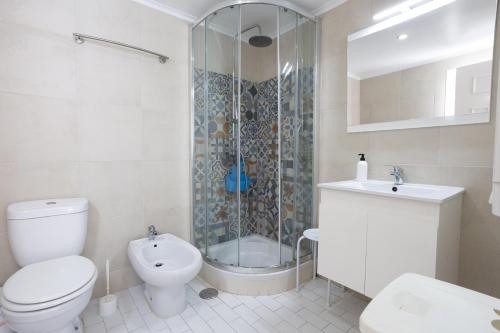 Ένα μπάνιο στο Apartamento Tyler