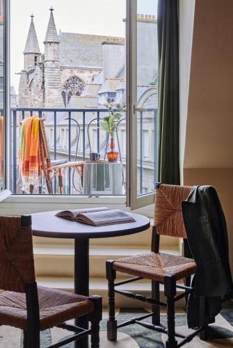 Zona de estar de Hôtel Cartier