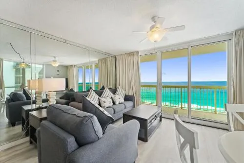 Pelican Beach Resort by Panhandle Getaways photo 3