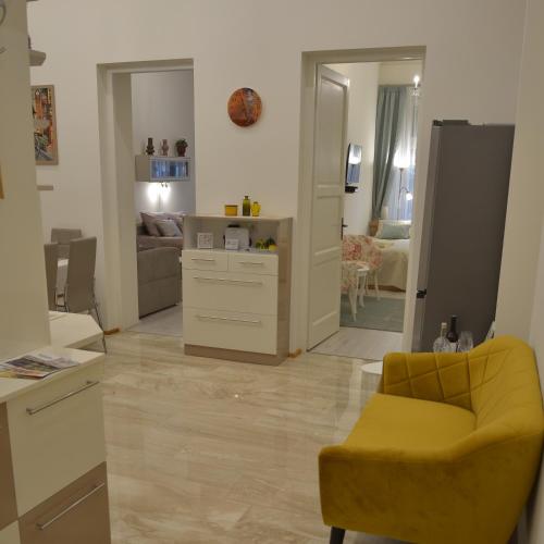 Elegant Apartman Eger 3300 Eger, Deák Ferenc utca 46. Fsz. 4/2 kép - 3