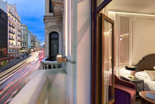 Gallery image of Boutique Hotel H10 Villa de la Reina in Madrid