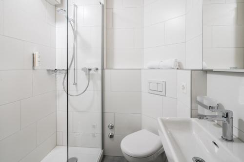 Koupelna v ubytování Hotel Merkur - West Station