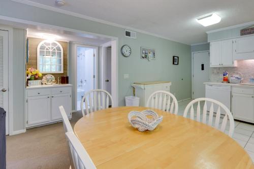 Walk to Pool & Beach: Hilton Head Island Condo! photo 14