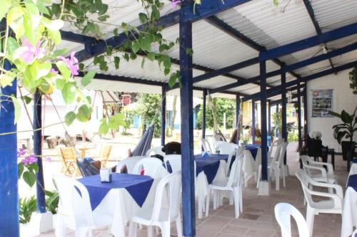 Ресторан / й інші заклади харчування у Hotel Pacific Blue en Ladrilleros