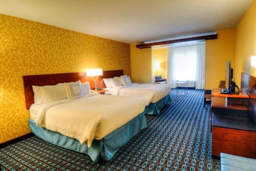 מיטה או מיטות בחדר ב-Fairfield Inn & Suites by Marriott Princeton