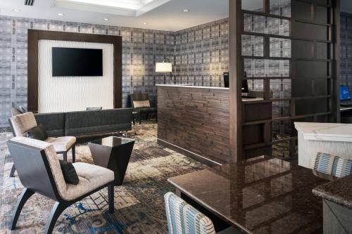 Residence Inn Bethesda Downtown Image