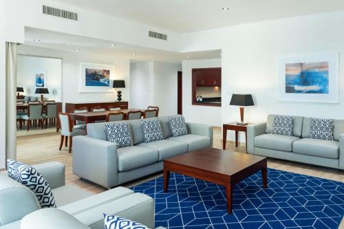 Delta Hotels by Marriott Jumeirah Beach, Dubai Image