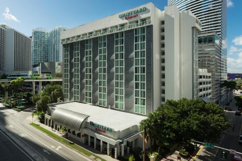 una representación de un edificio en una ciudad en Courtyard Miami Downtown Brickell Area, en Miami