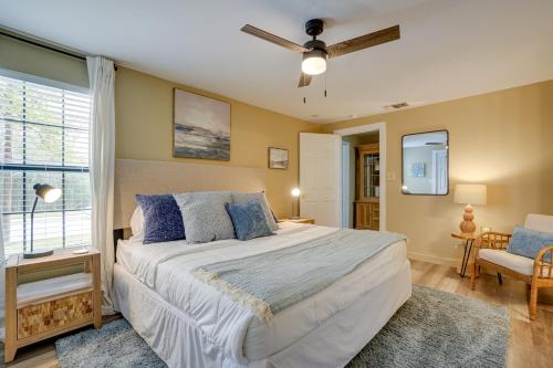 een slaapkamer met een groot bed en een raam bij Kerrville Vacation Rental Across From River Trail! in Kerrville
