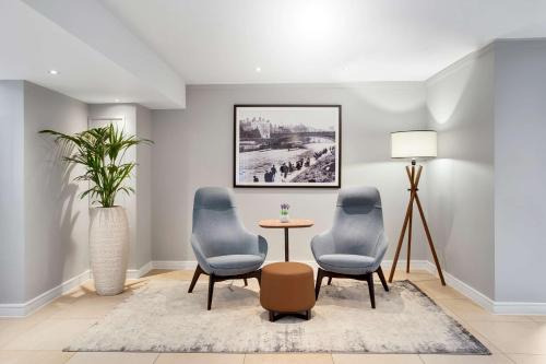 Posezení v ubytování Radisson Hotel York