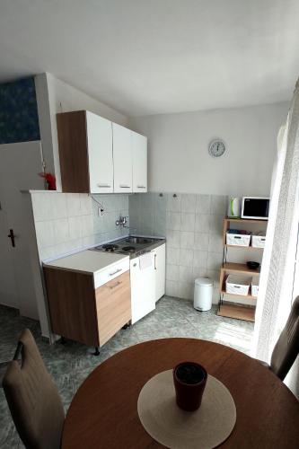 Dapur atau dapur kecil di Studio Slatine 12811a