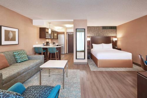 Residence Inn by Marriott Vancouver Downtown Image