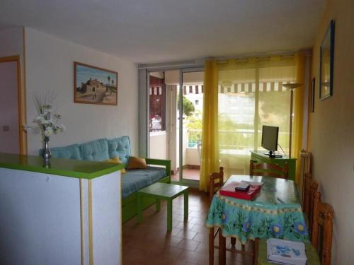 Fotografia z galérie ubytovania Appartement 2 pièces, piscine, parking, proche commodités, Cap d'Agde - FR-1-723-1 v destinácii Cap d'Agde