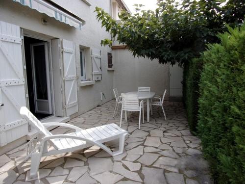 Appartement rénové, 6 pers, terrasse, parking, proche centre et plage - Cap d'Agde - FR-1-723-8