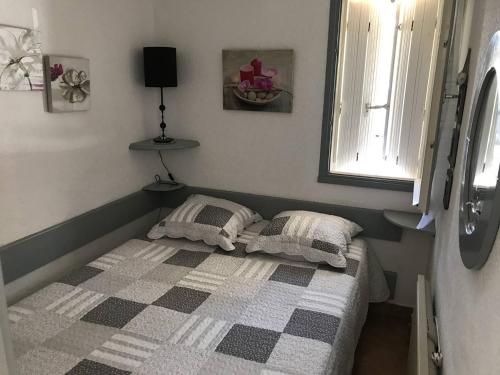 Photo de la galerie de l'établissement Appartement RDC à 100m de la plage, terrasse, parking, pour 6 personnes, Cap d'Agde - FR-1-723-35, au Cap d'Agde