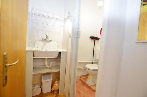 Carera Room